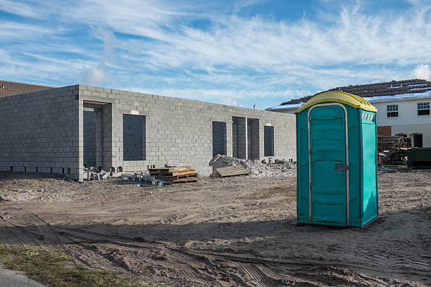 Portable Toilet Options We Offer in Poteet, TX